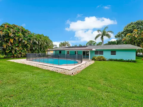 1230 NW Pine Lake Dr, Stuart, FL 34994 photo 15