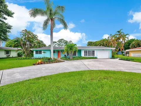 1230 NW Pine Lake Dr, Stuart, FL 34994 photo 3