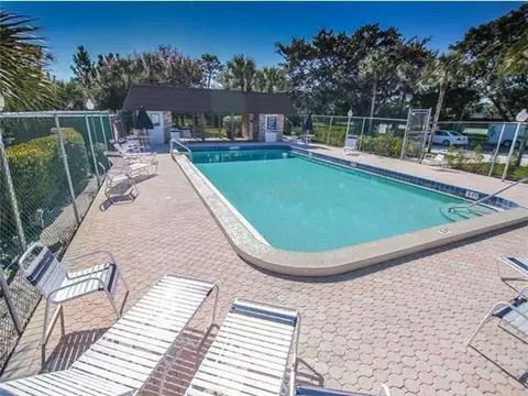 5932 SE Riverboat Dr, Stuart, FL 34997 photo 2
