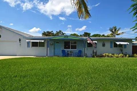 1605 SE 9th St, Stuart, FL 34996 photo 4