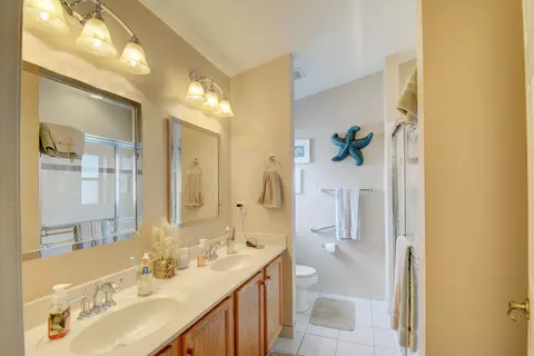 1058 SE Westminster Pl, Stuart, FL 34997 photo 16