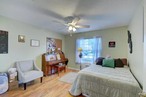 1058 SE Westminster Pl, Stuart, FL 34997 photo 12