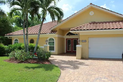 2734 NW Florida Ave, Stuart, FL 34994 photo 1