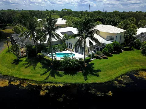 17064 Crossgate Dr, Jupiter, FL 33477 photo 2