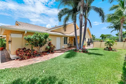323 Ridge Rd, Jupiter, FL 33477 photo 24