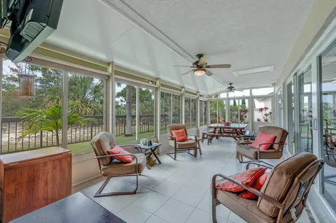 323 Ridge Rd, Jupiter, FL 33477 photo 12