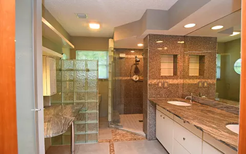 2905 SE Glasgow Dr, Stuart, FL 34997 photo 20