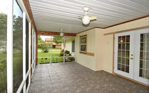 2905 SE Glasgow Dr, Stuart, FL 34997 photo 27