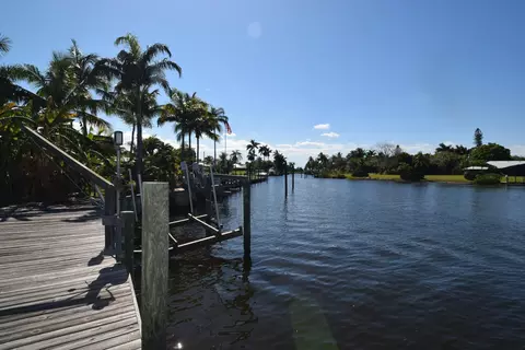 2346 NW Fork Rd, Stuart, FL 34994 photo 2