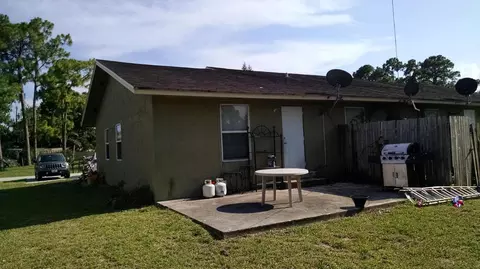 6167 Heather St, Jupiter, FL 33458 photo 2