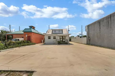 313 SW Albany Ave, Stuart, FL 34994 photo 40