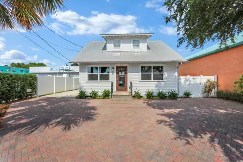 313 SW Albany Ave, Stuart, FL 34994 photo 10