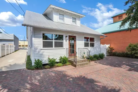 313 SW Albany Ave, Stuart, FL 34994 photo 8