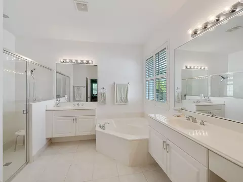 2947 SE Racoon Way, Stuart, FL 34997 photo 8