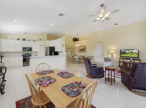 2947 SE Racoon Way, Stuart, FL 34997 photo 6