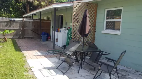 347 SE Tejon St, Stuart, FL 34994 photo 7