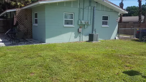 347 SE Tejon St, Stuart, FL 34994 photo 5