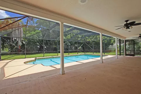 300 River Dr, Tequesta, FL 33469 photo 18