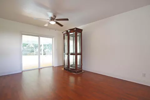 300 River Dr, Tequesta, FL 33469 photo 4