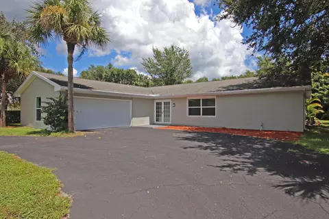 300 River Dr, Tequesta, FL 33469 photo 1