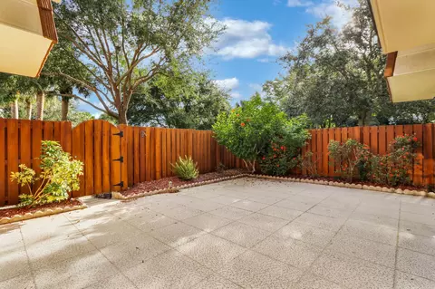 3055 30th Ct, Jupiter, FL 33477 photo 3