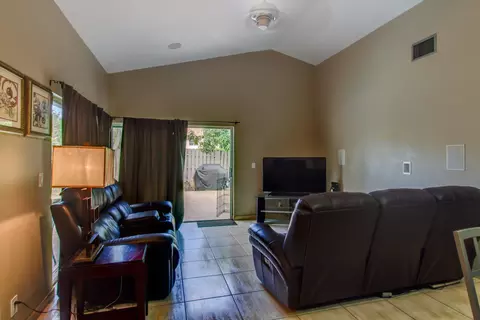 9537 Carousel Cir, Boca Raton, FL 33434 photo 8