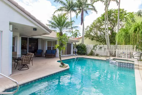 9537 Carousel Cir, Boca Raton, FL 33434 photo 18