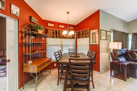 9537 Carousel Cir, Boca Raton, FL 33434 photo 7