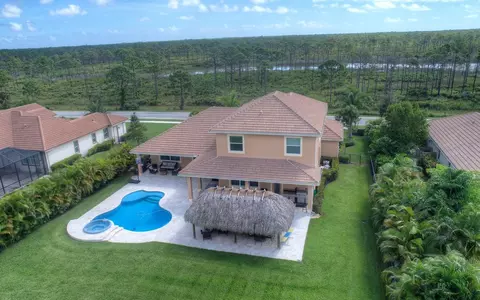 7590 SE Ravissant Dr, Stuart, FL 34997 photo 3