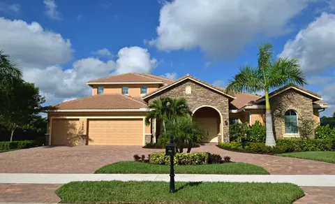 7590 SE Ravissant Dr, Stuart, FL 34997 photo 4