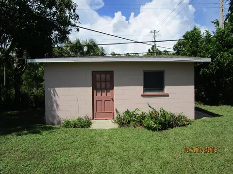2383 SE Washington St, Stuart, FL 34997 photo 13