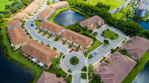 684 SW Glen Crest Way, Stuart, FL 34997 photo 22