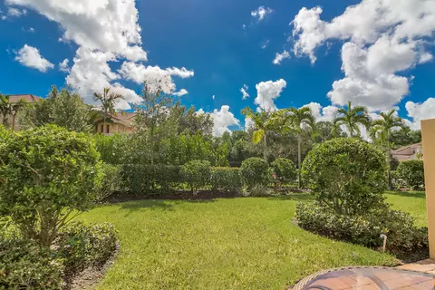 684 SW Glen Crest Way, Stuart, FL 34997 photo 18