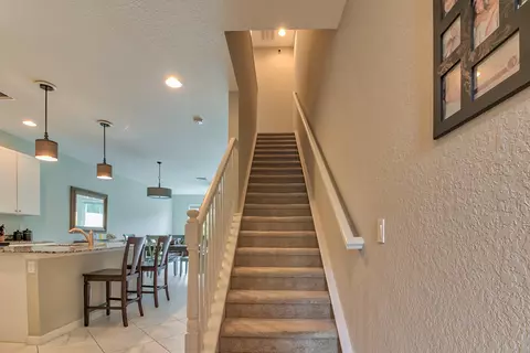 684 SW Glen Crest Way, Stuart, FL 34997 photo 6