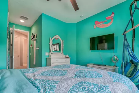 684 SW Glen Crest Way, Stuart, FL 34997 photo 16