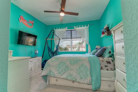 684 SW Glen Crest Way, Stuart, FL 34997 photo 15