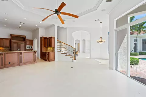 349 Regatta Dr, Jupiter, FL 33477 photo 3