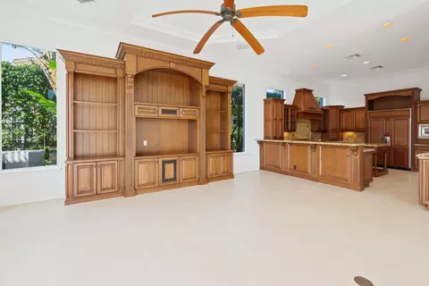 349 Regatta Dr, Jupiter, FL 33477 photo 5
