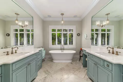 920 SE Riverside Dr, Stuart, FL 34994 photo 7