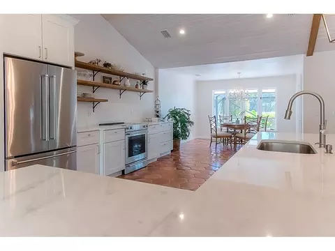 6051 SE Medinah Ln, Stuart, FL 34997 photo 5