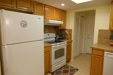 6775 NW 16th St, Margate, FL 33063 photo 5