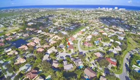 89 Pinehill Trl W, Tequesta, FL 33469 photo 3