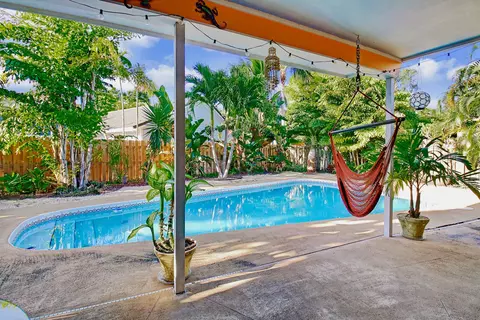 89 Pinehill Trl W, Tequesta, FL 33469 photo 23