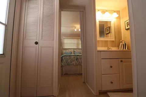 20 Cedar Dr #E, Briny Breezes, FL 33435 photo 12