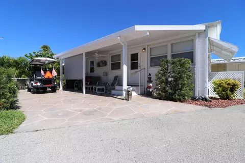 20 Cedar Dr #E, Briny Breezes, FL 33435 photo 5