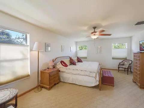 121 Springwater Dr, Jupiter, FL 33458 photo 7