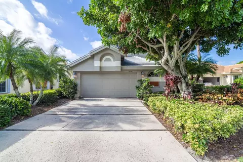 3920 Shearwater Dr, Jupiter, FL 33477 photo 2