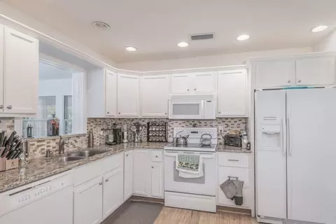 322 SW Ridge Ln, Stuart, FL 34994 photo 5
