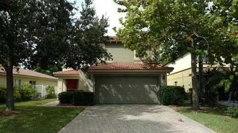 4226 SE Graham Dr, Stuart, FL 34997 photo 1