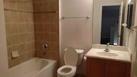 4226 SE Graham Dr, Stuart, FL 34997 photo 9